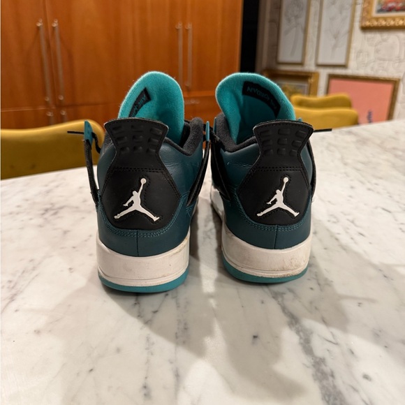 Nike Air Jordan 4 Retro 30th Teal Size 7Y - Picture 3 of 5